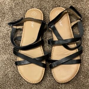 Cat & Jack Black Strappy Girls Sandals with Tan Footbed